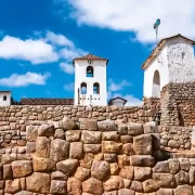 Chinchero la tierra del arcoíris